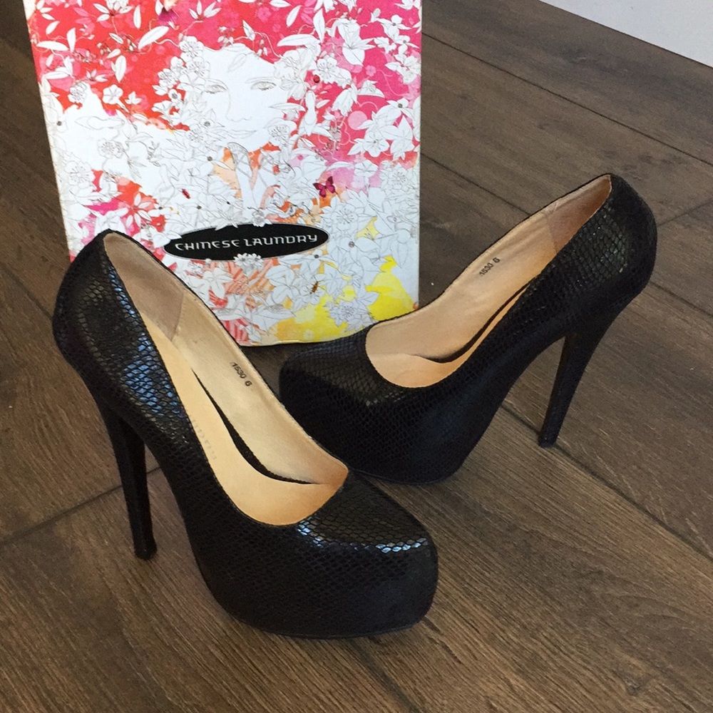 Chinese laundry black platform heels
